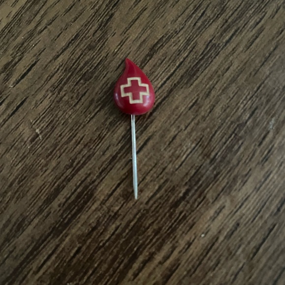 1960s Red Cross Blood Droplet Pin - Picture 1 of 5